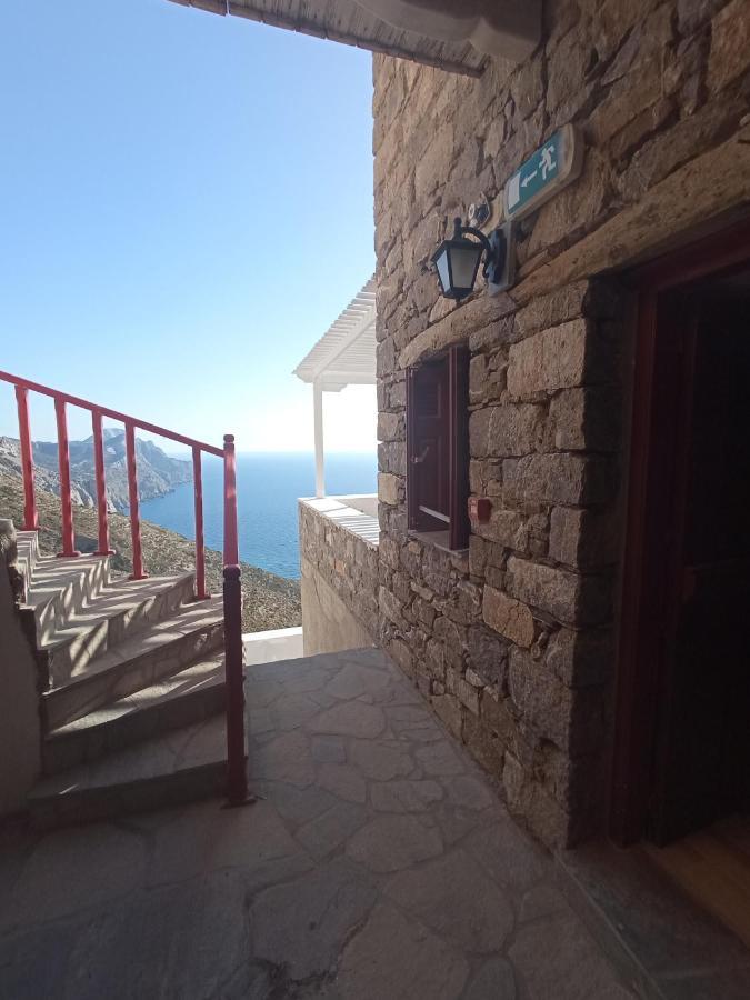 Olympos  Anemos Guest House Karpathos מראה חיצוני תמונה