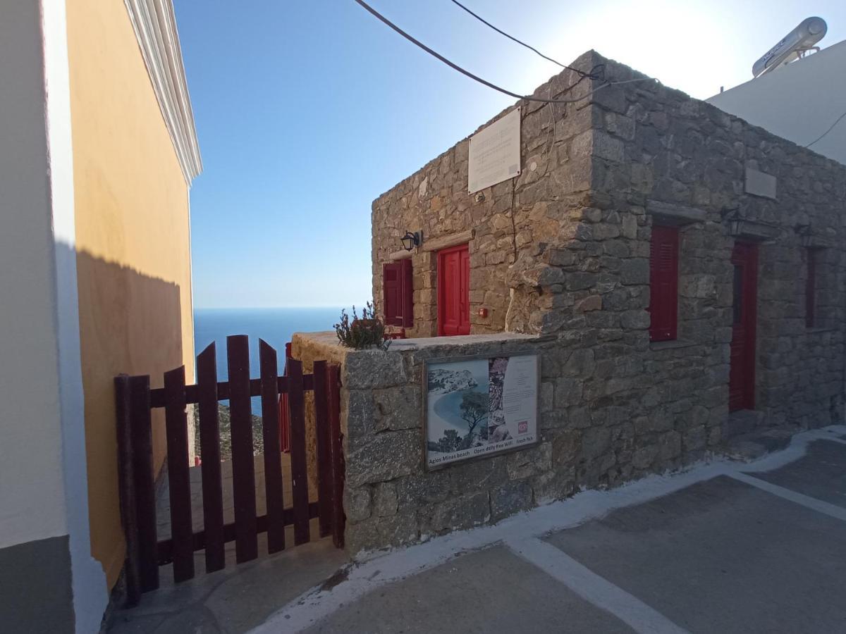 Olympos  Anemos Guest House Karpathos מראה חיצוני תמונה