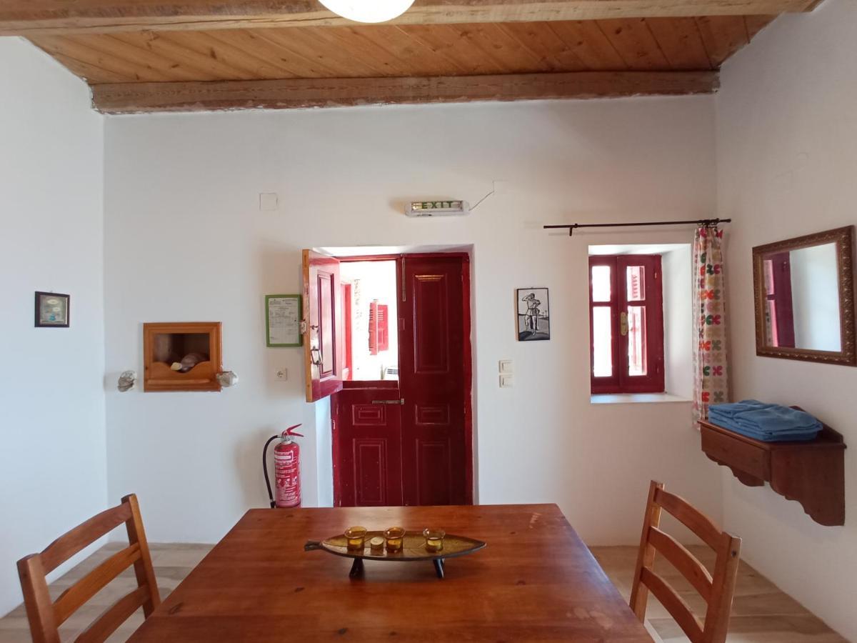 Olympos  Anemos Guest House Karpathos מראה חיצוני תמונה